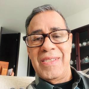 Meet your Posher, Ernesto